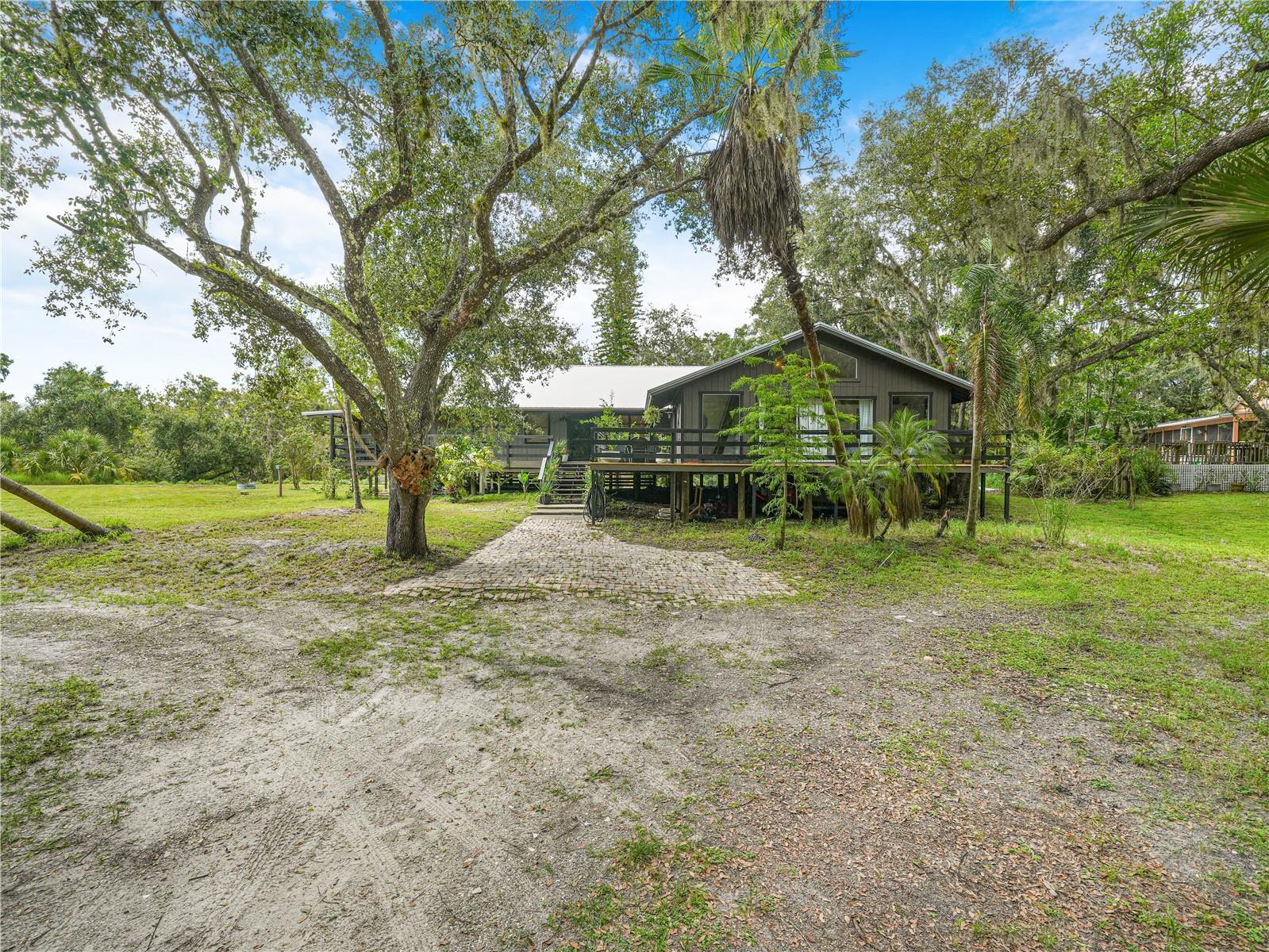 Image 2 of 50 For 6613 Masters Avenue