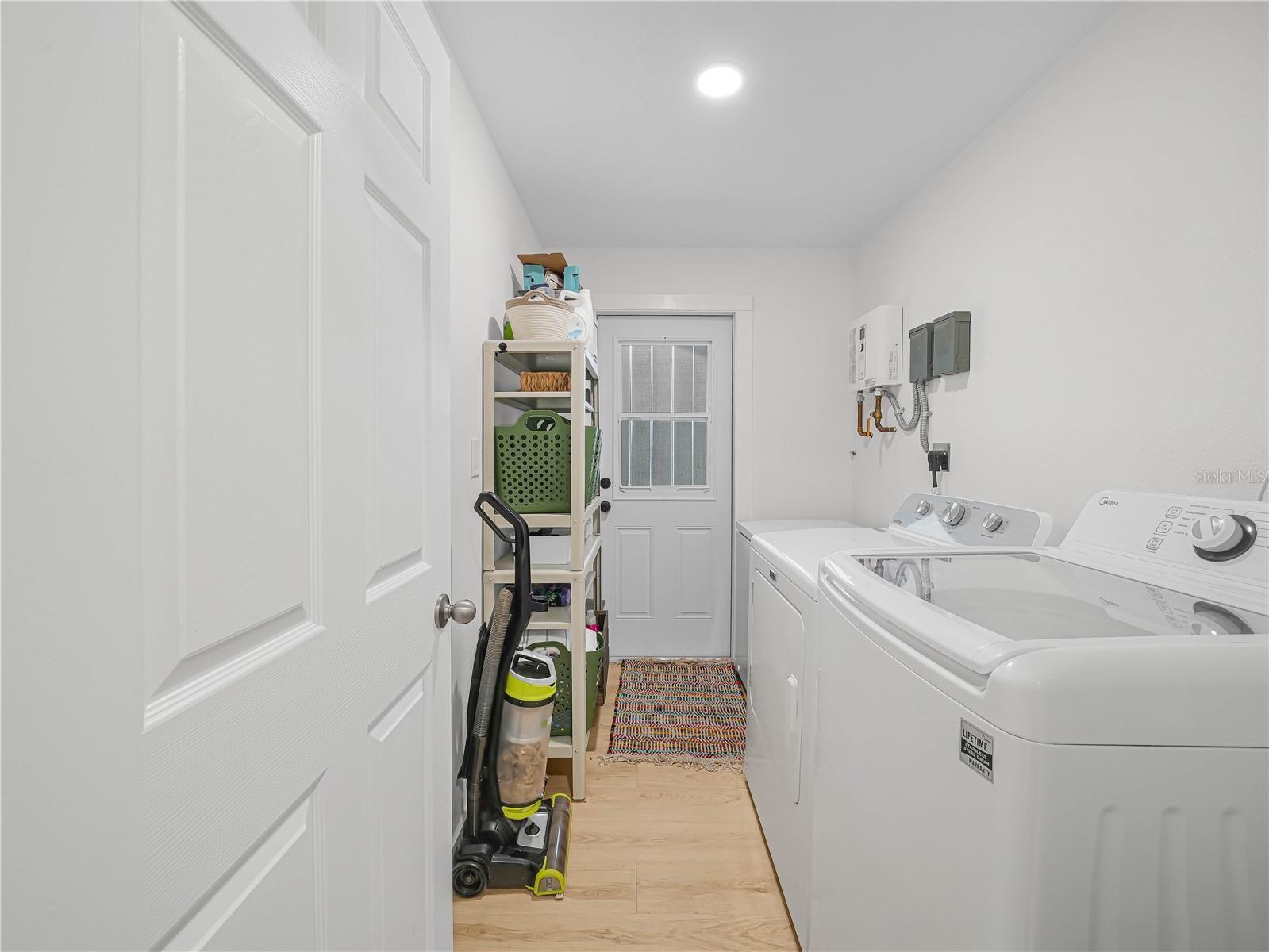 Image 36 of 50 For 6613 Masters Avenue