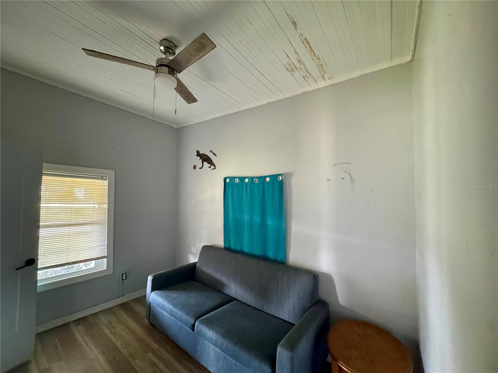 Image 14 of 34 For 317 8th Street