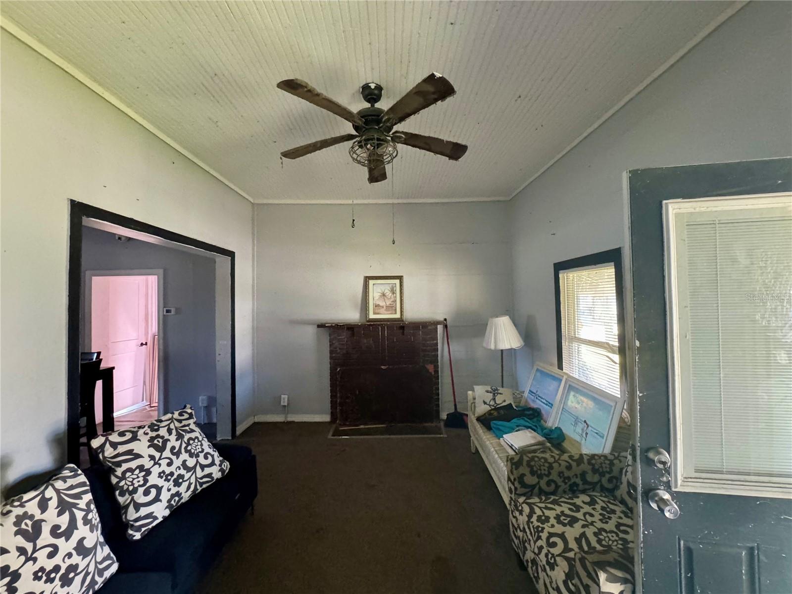Image 16 of 34 For 317 8th Street