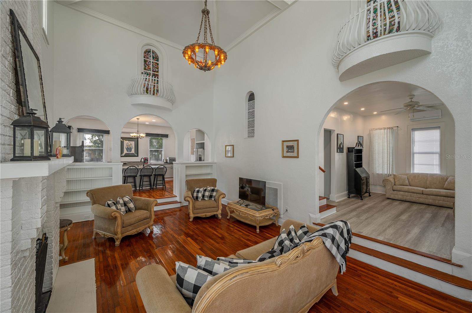 Image 12 of 43 For 409 21st Street Sw