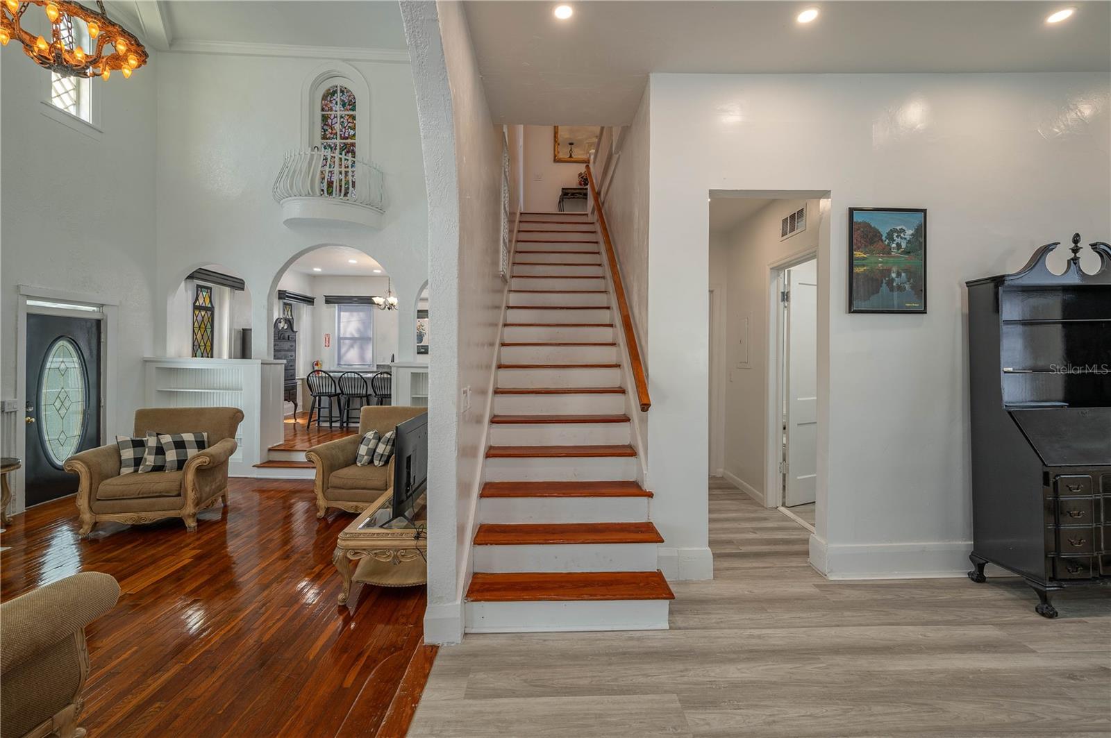 Image 22 of 43 For 409 21st Street Sw