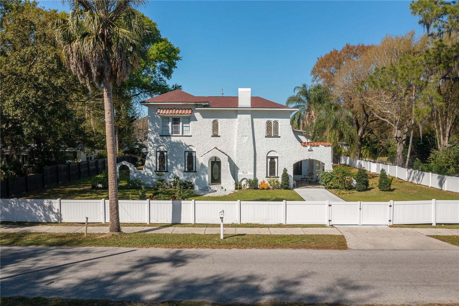 Image 3 of 43 For 409 21st Street Sw