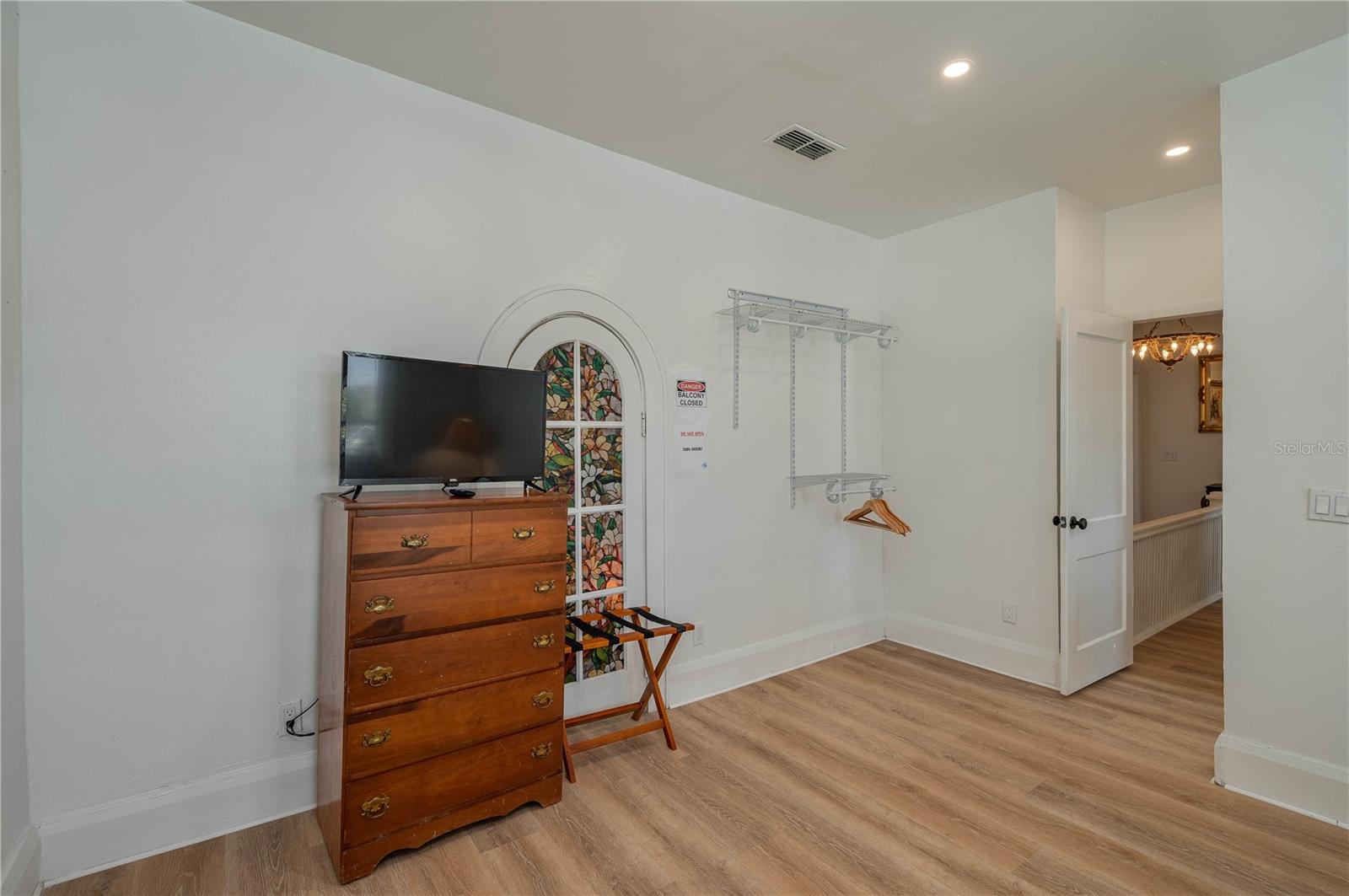 Image 31 of 43 For 409 21st Street Sw
