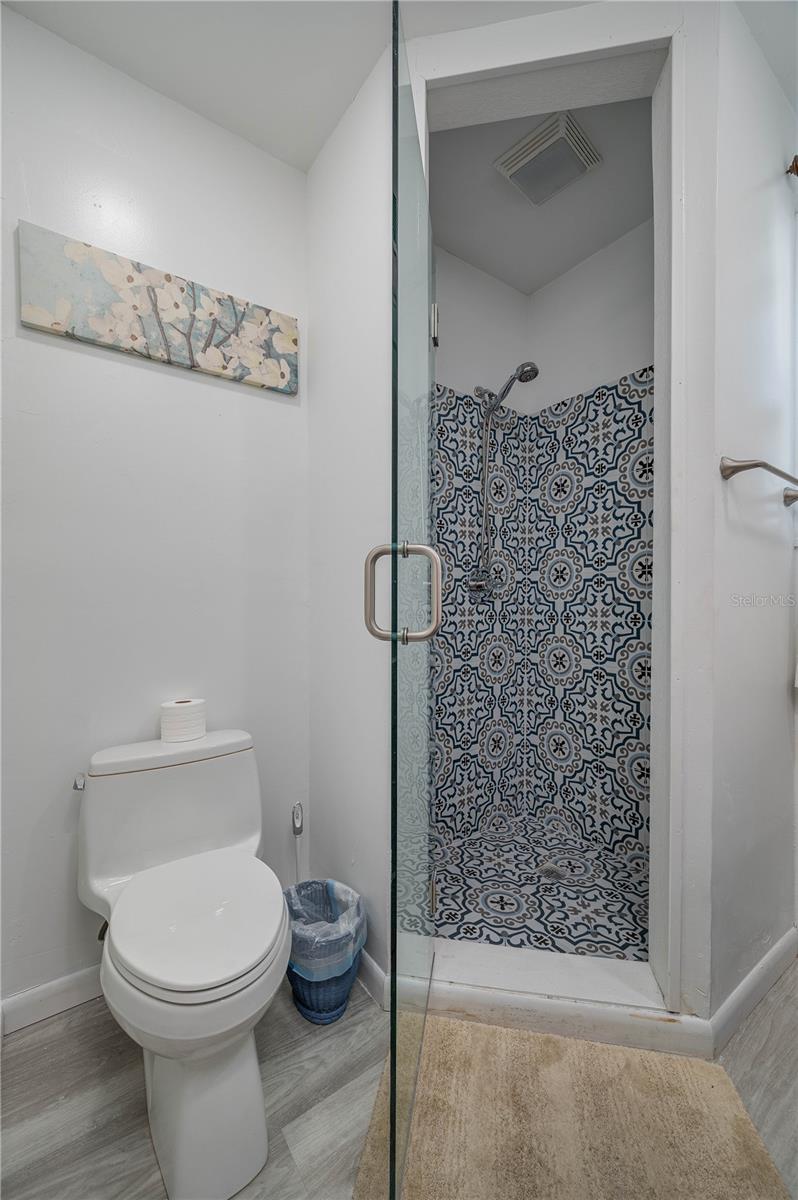 Image 35 of 43 For 409 21st Street Sw