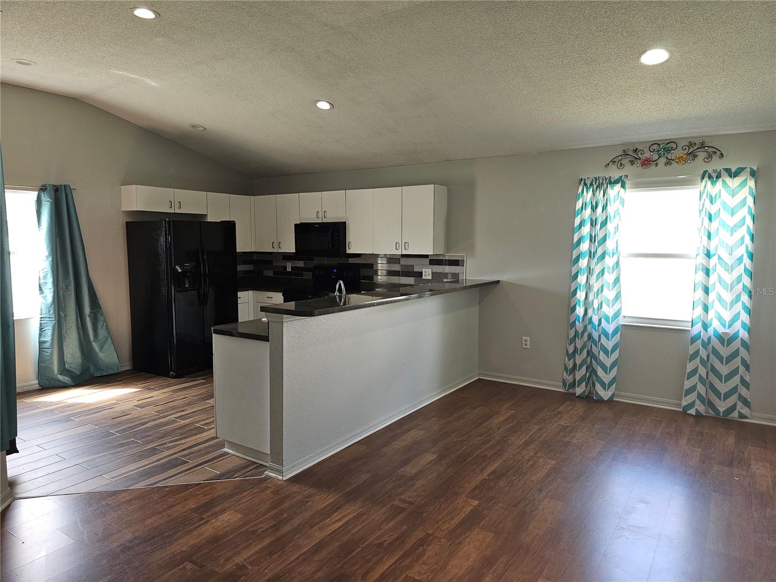 Image 4 of 21 For 144 Brad Cir