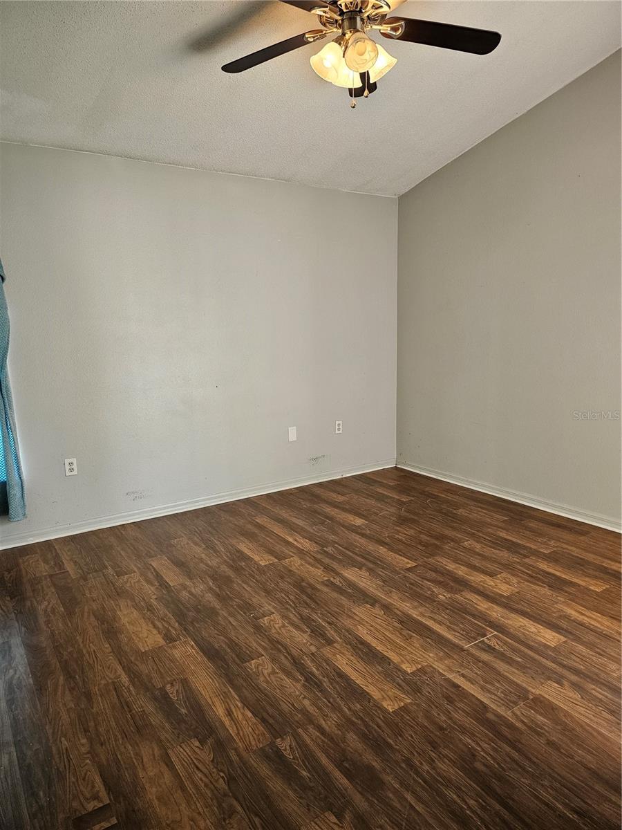 Image 8 of 21 For 144 Brad Cir