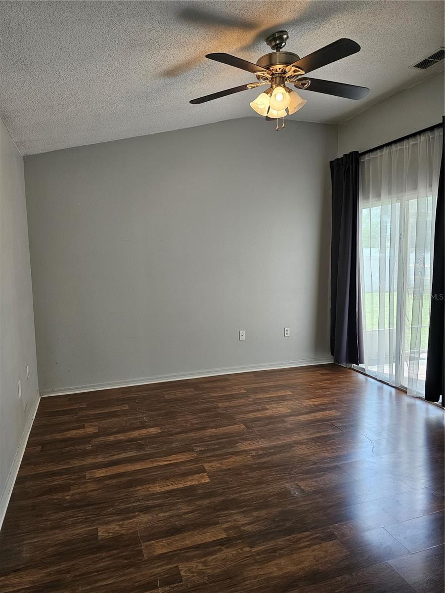 Image 9 of 21 For 144 Brad Cir