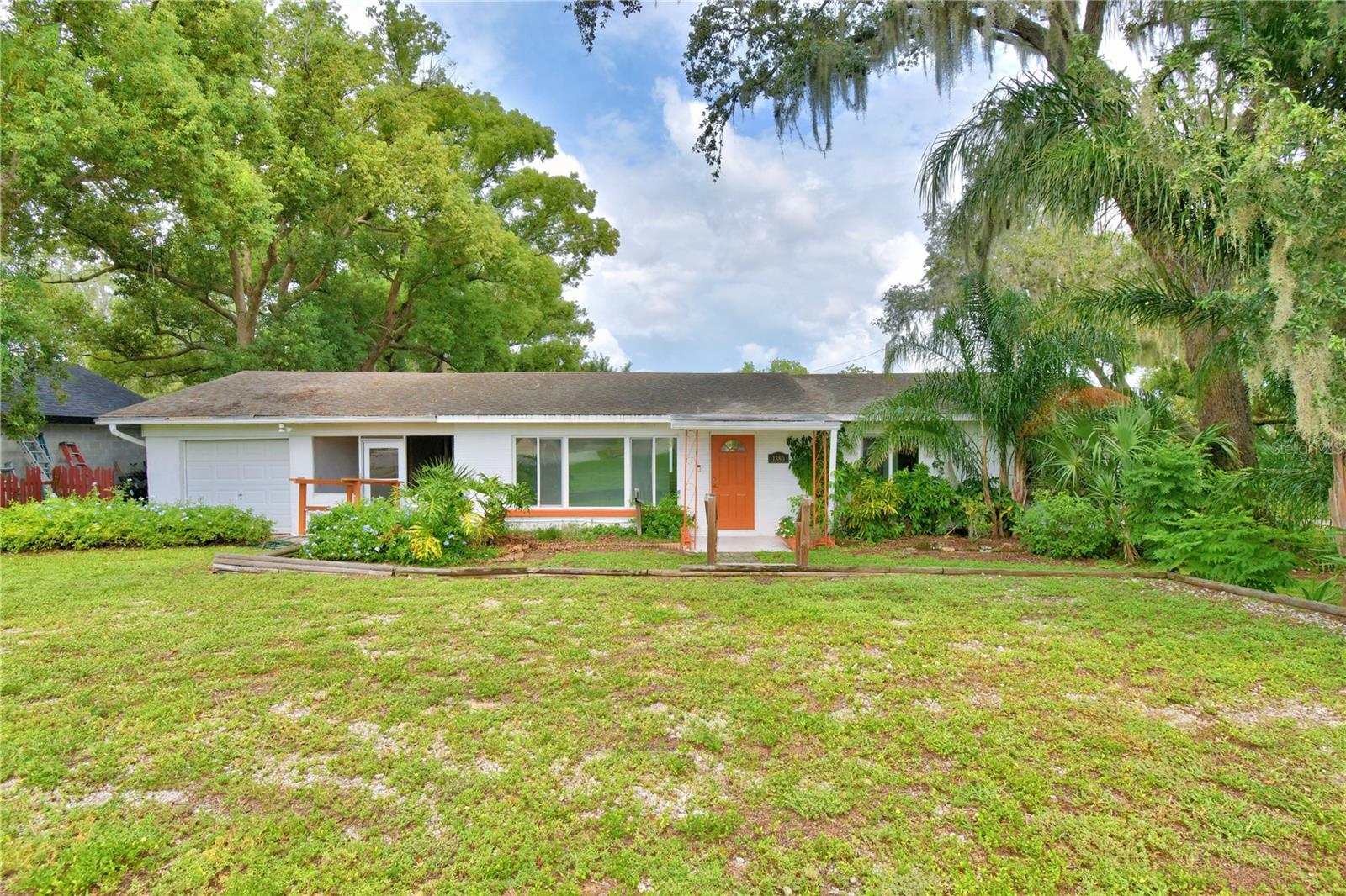 Details for 1380 Lucerne Loop Road Ne, WINTER HAVEN, FL 33881