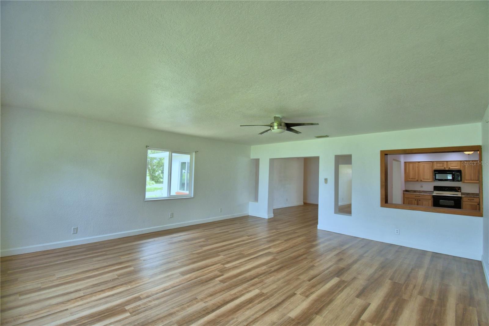Image 45 of 68 For 1380 Lucerne Loop Road Ne