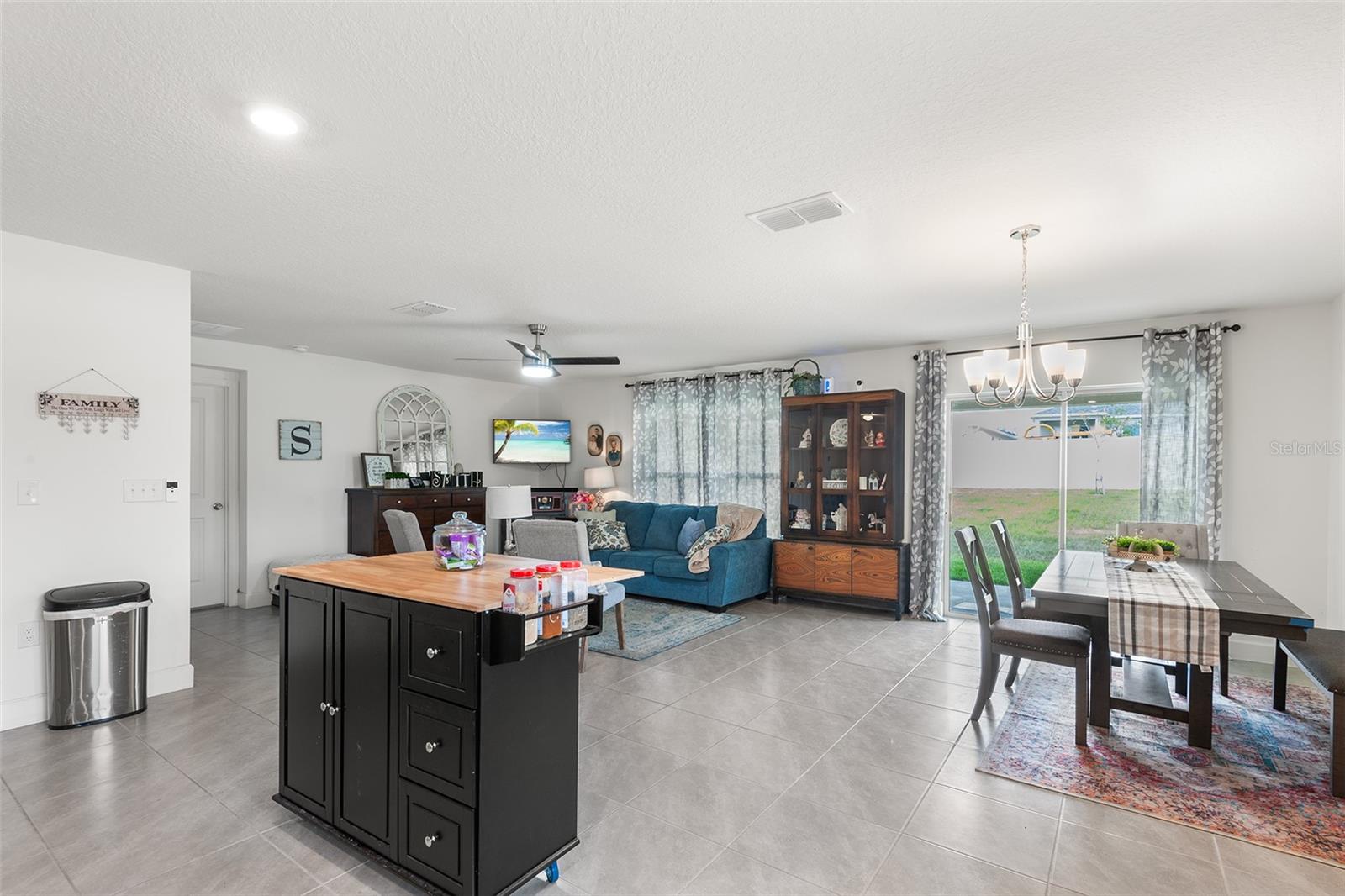 Image 7 of 30 For 1228 Denali Drive