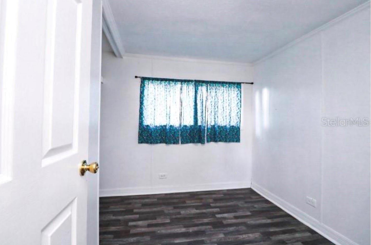 Image 10 of 13 For 9125 28th Terrace