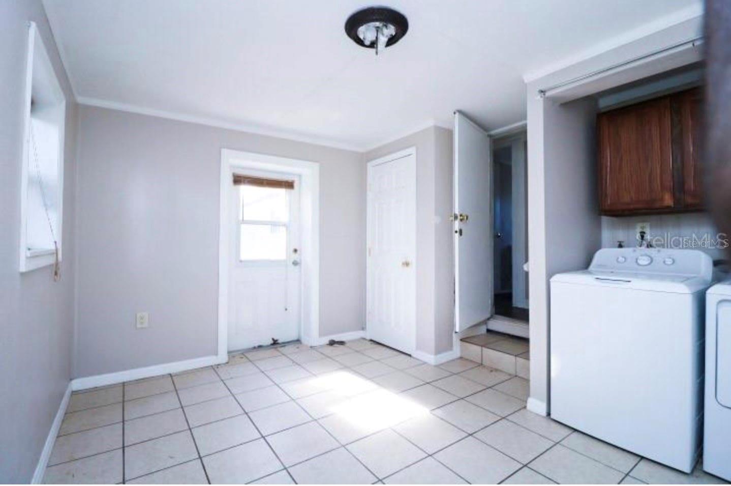 Image 11 of 13 For 9125 28th Terrace