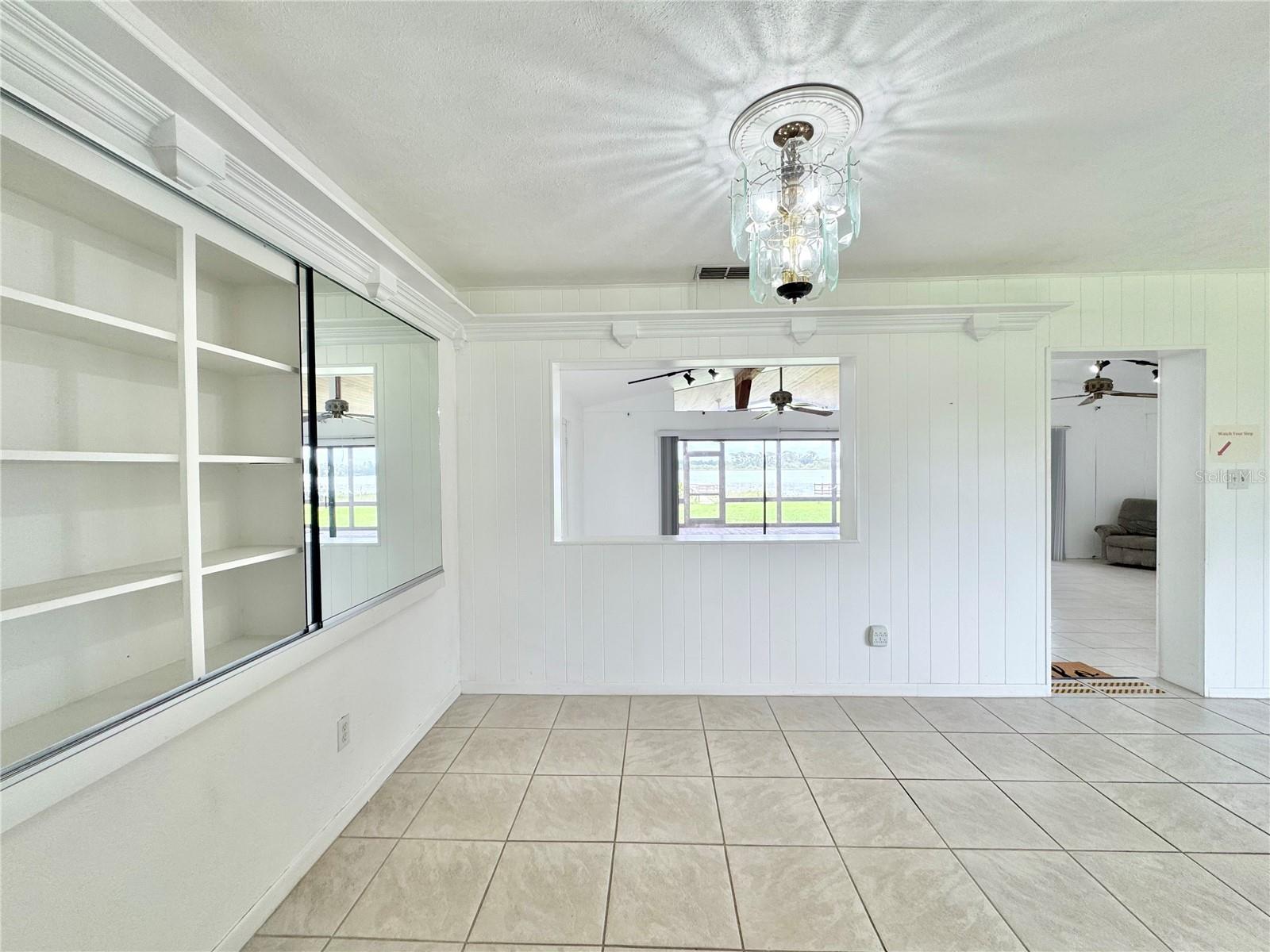 Image 10 of 41 For 1002 Biltmore Drive Nw