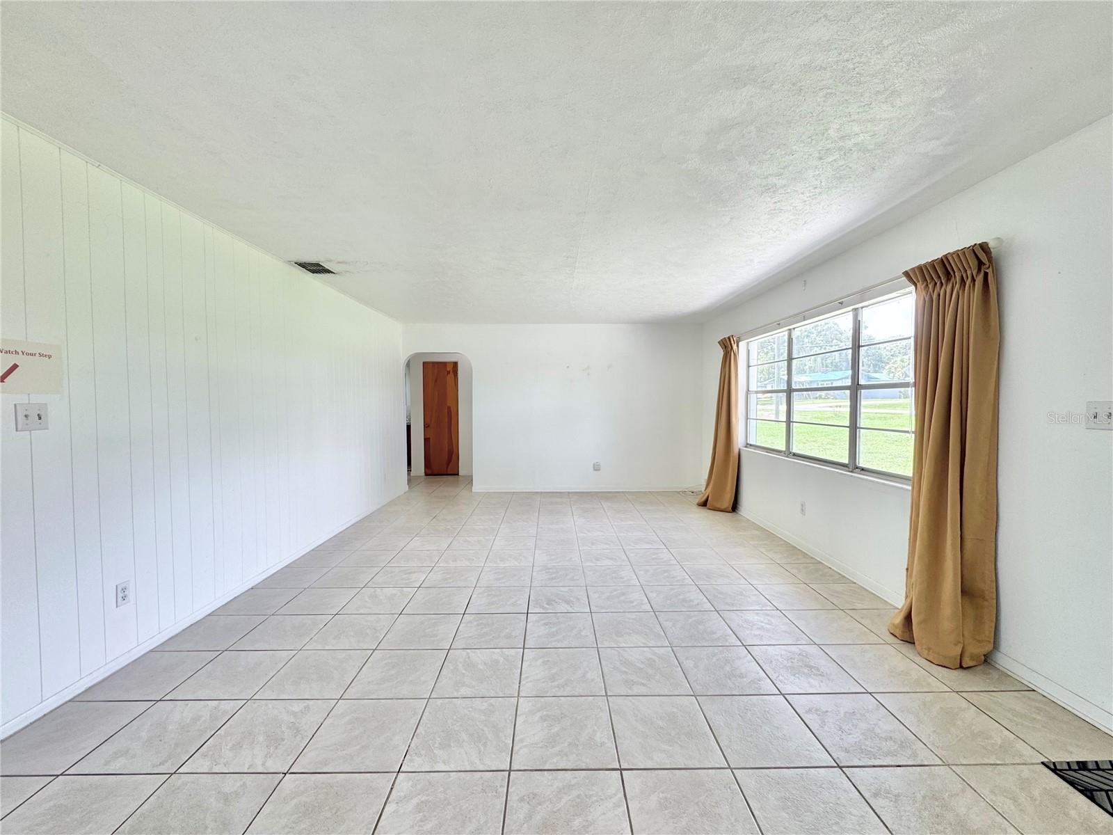 Image 6 of 41 For 1002 Biltmore Drive Nw