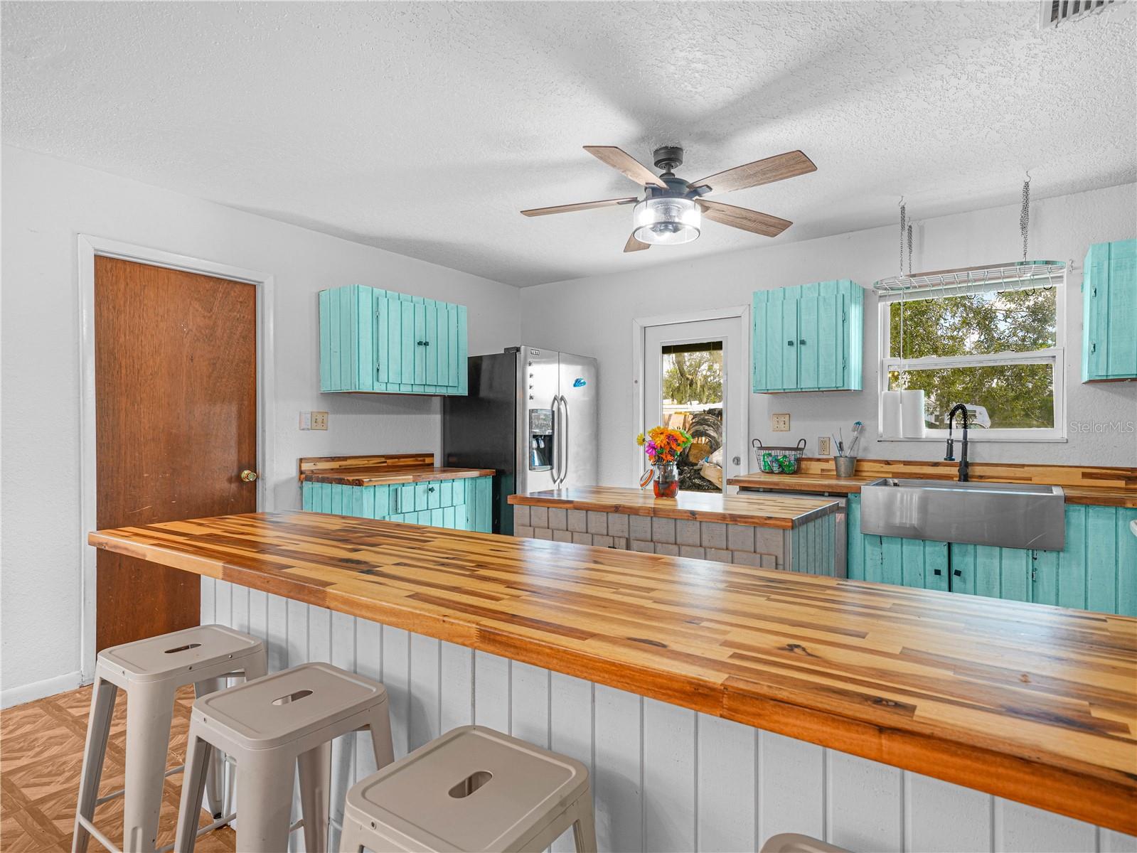 Image 7 of 14 For 4836 Cr 665  