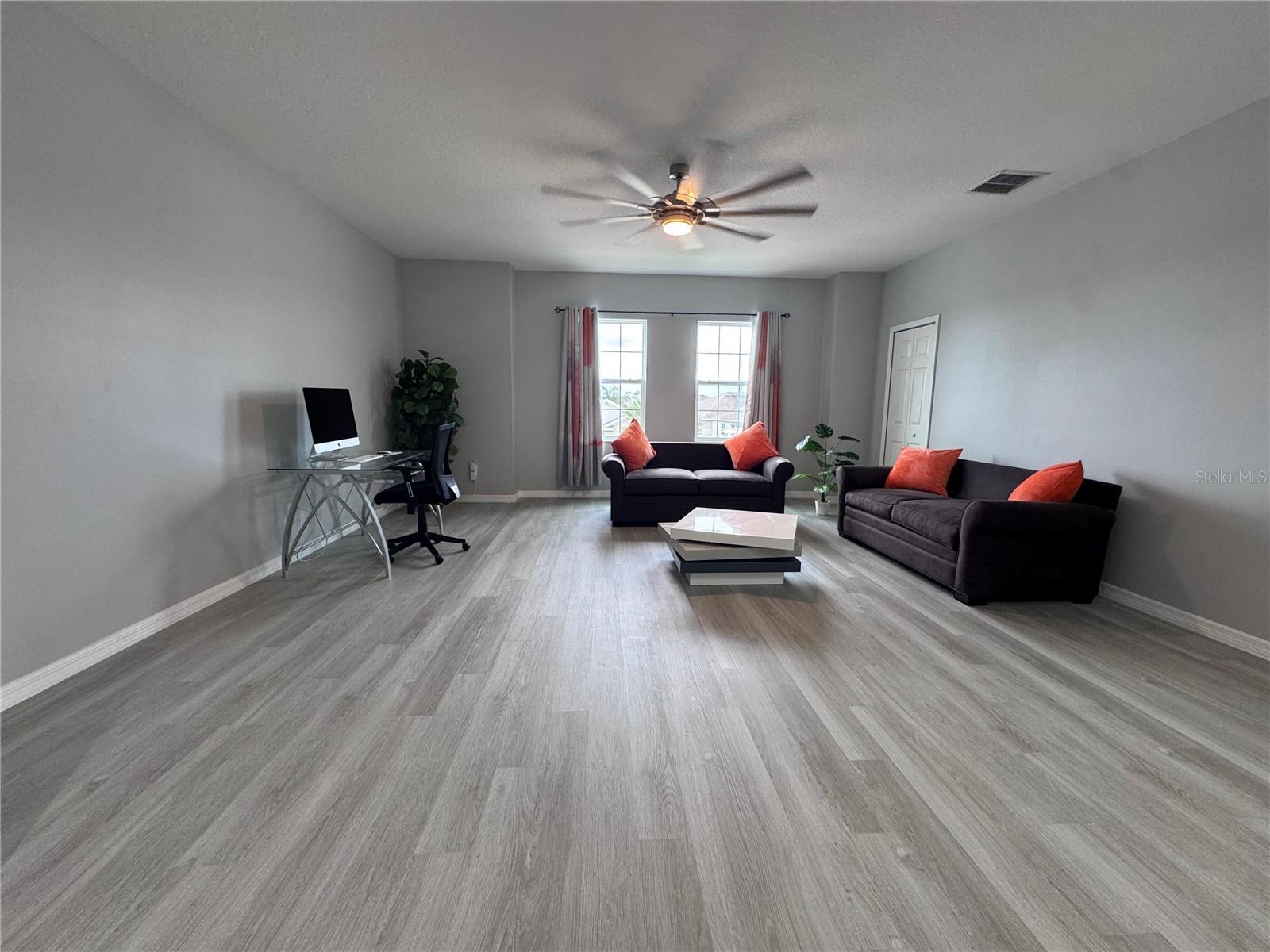 Image 8 of 29 For 3813 San Isidro Circle