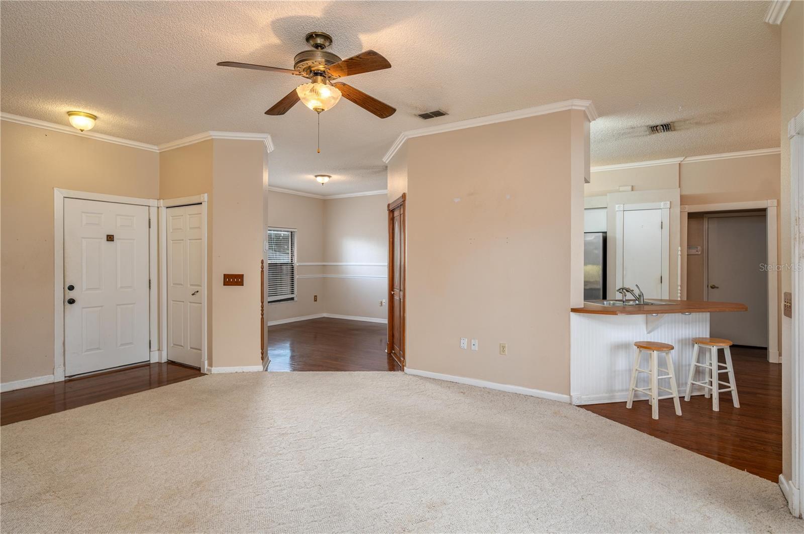 Image 5 of 39 For 8526 Cherry Hill Drive