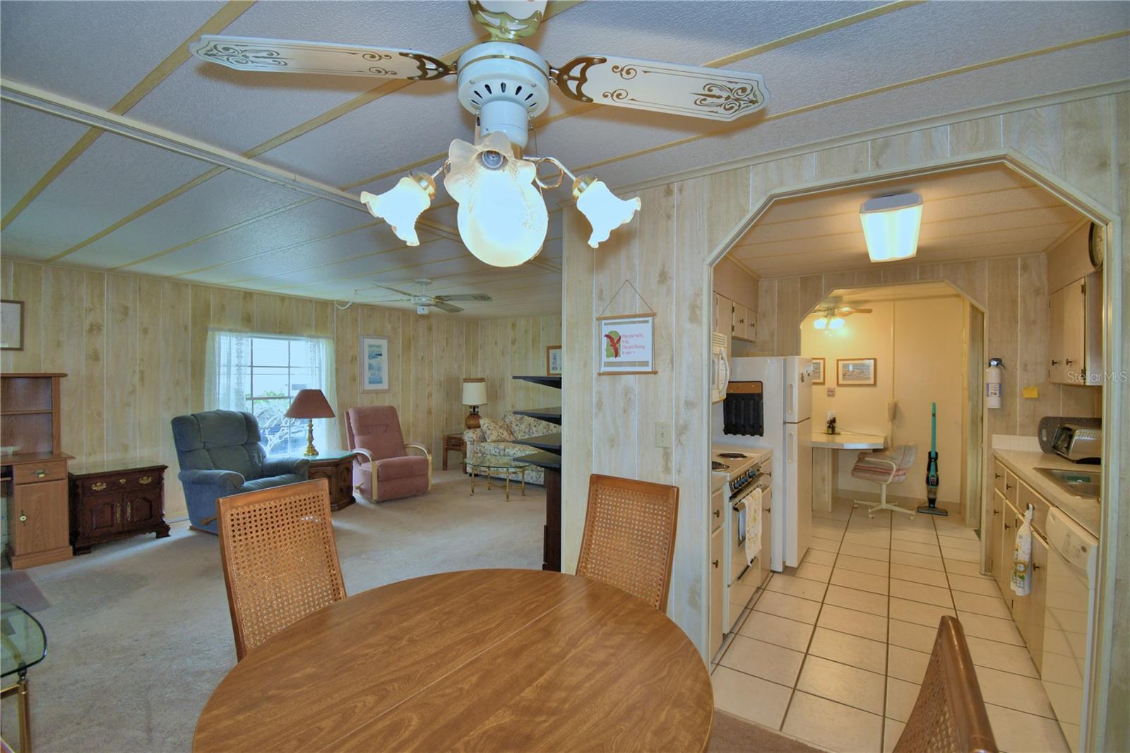 Image 21 of 66 For 4034 Rolling Oaks Drive