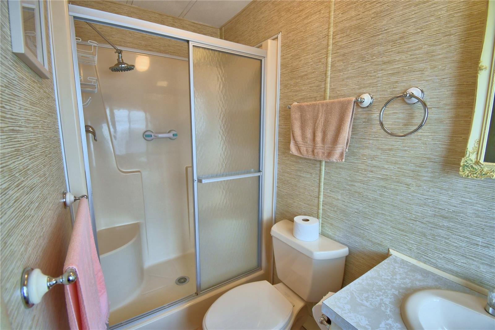 Image 37 of 66 For 4034 Rolling Oaks Drive