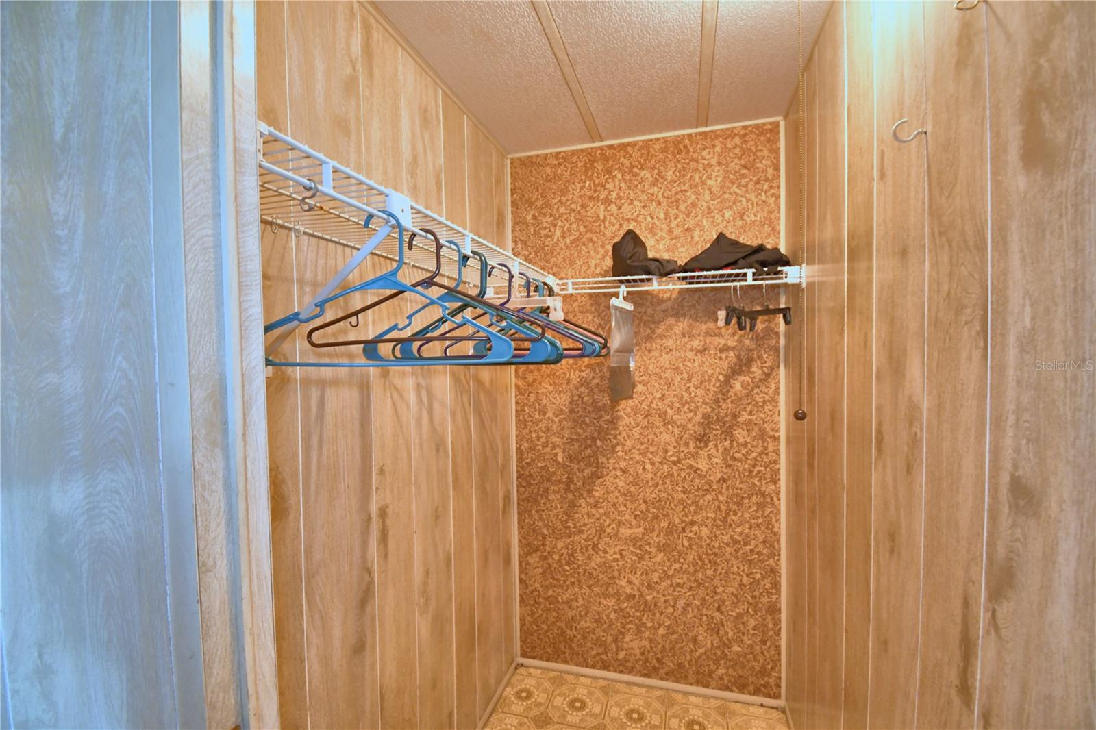 Image 42 of 66 For 4034 Rolling Oaks Drive