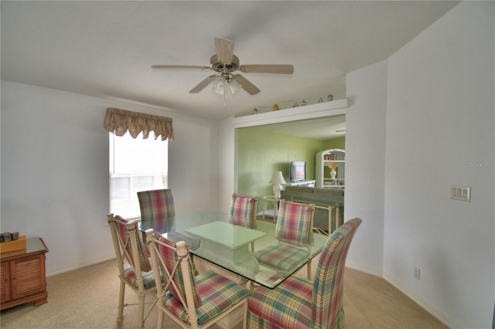 Image 15 of 56 For 492 Lakeside Ranch Circle