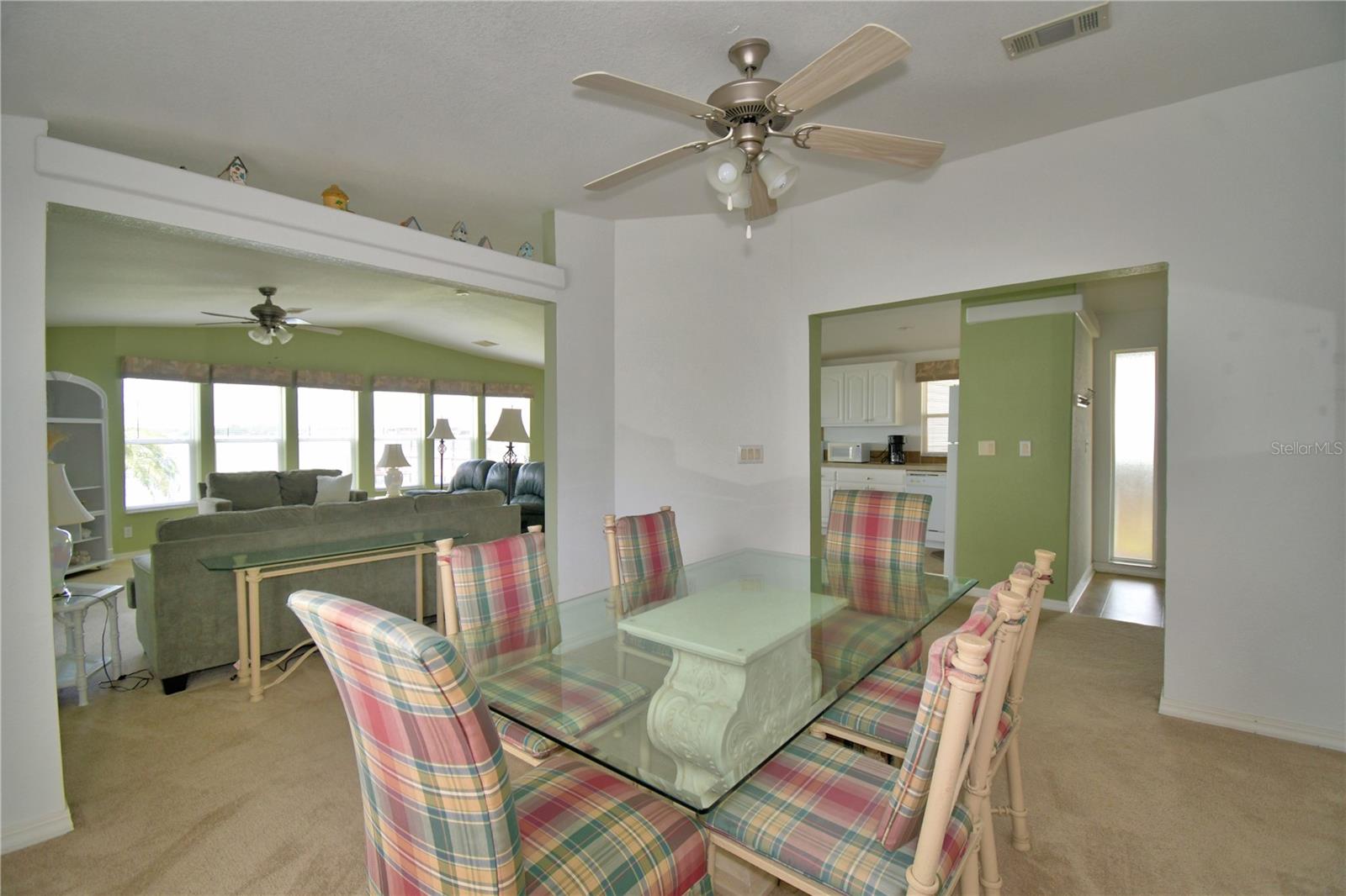 Image 16 of 56 For 492 Lakeside Ranch Circle