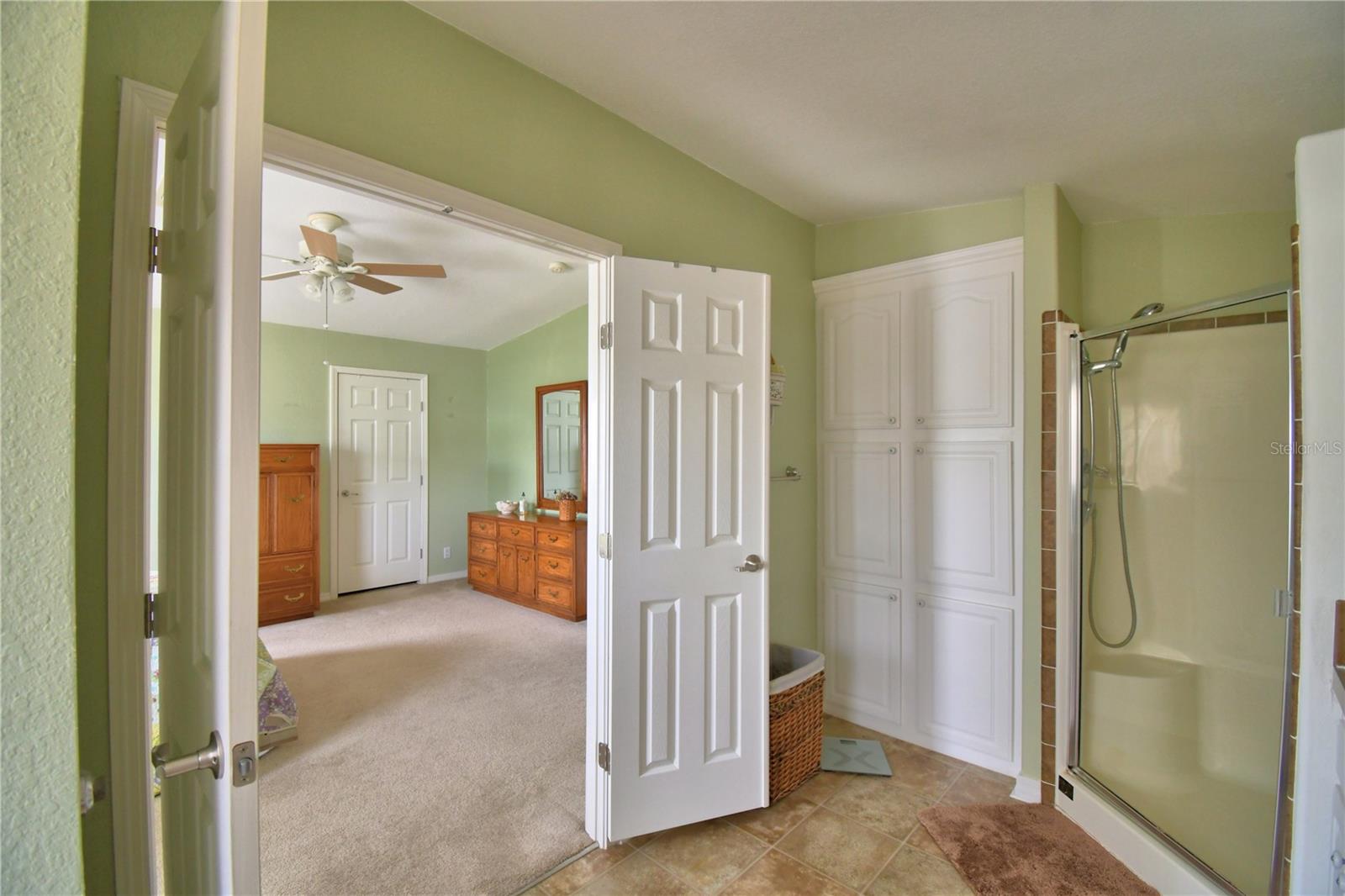 Image 23 of 56 For 492 Lakeside Ranch Circle