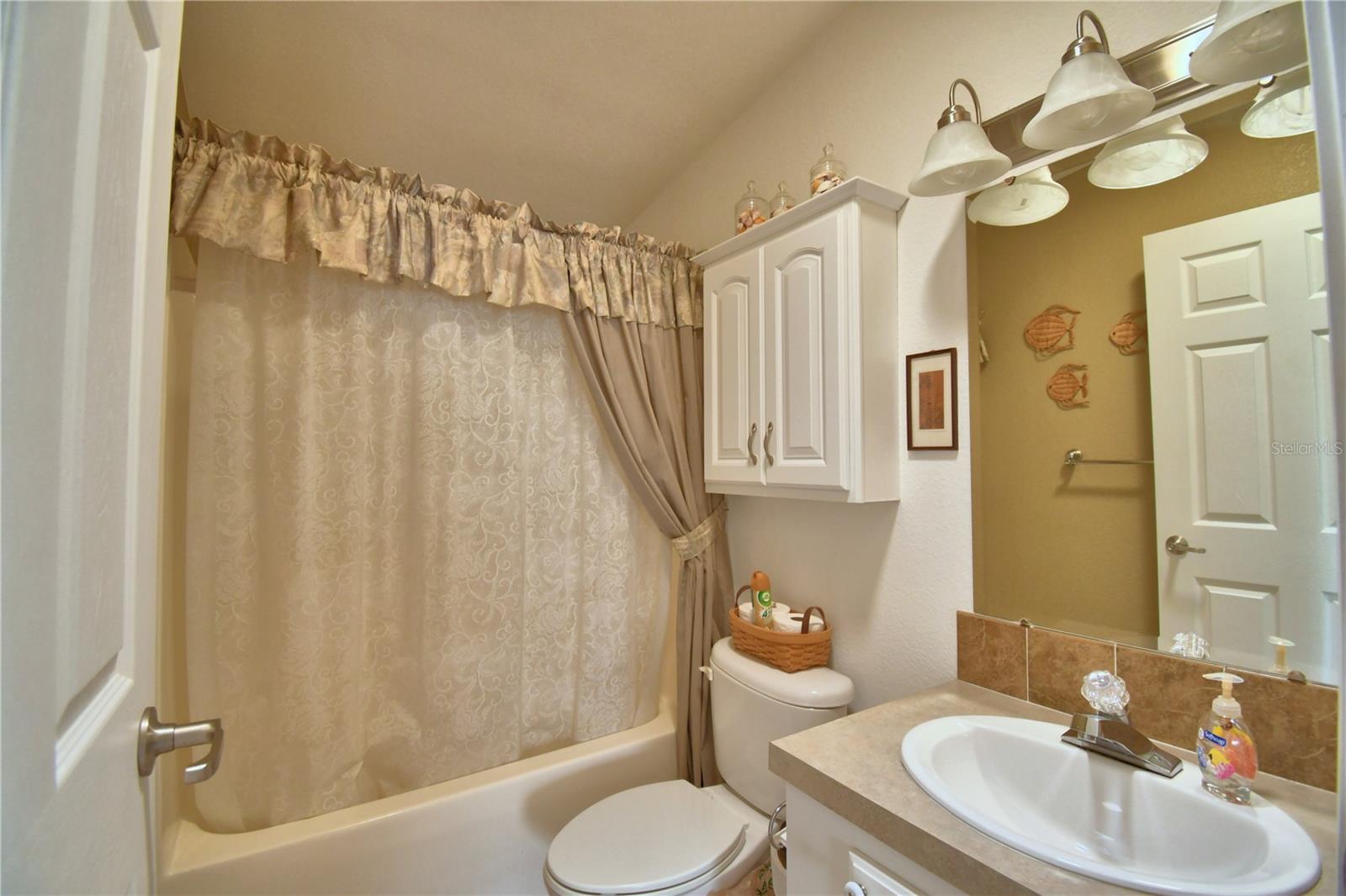 Image 30 of 56 For 492 Lakeside Ranch Circle
