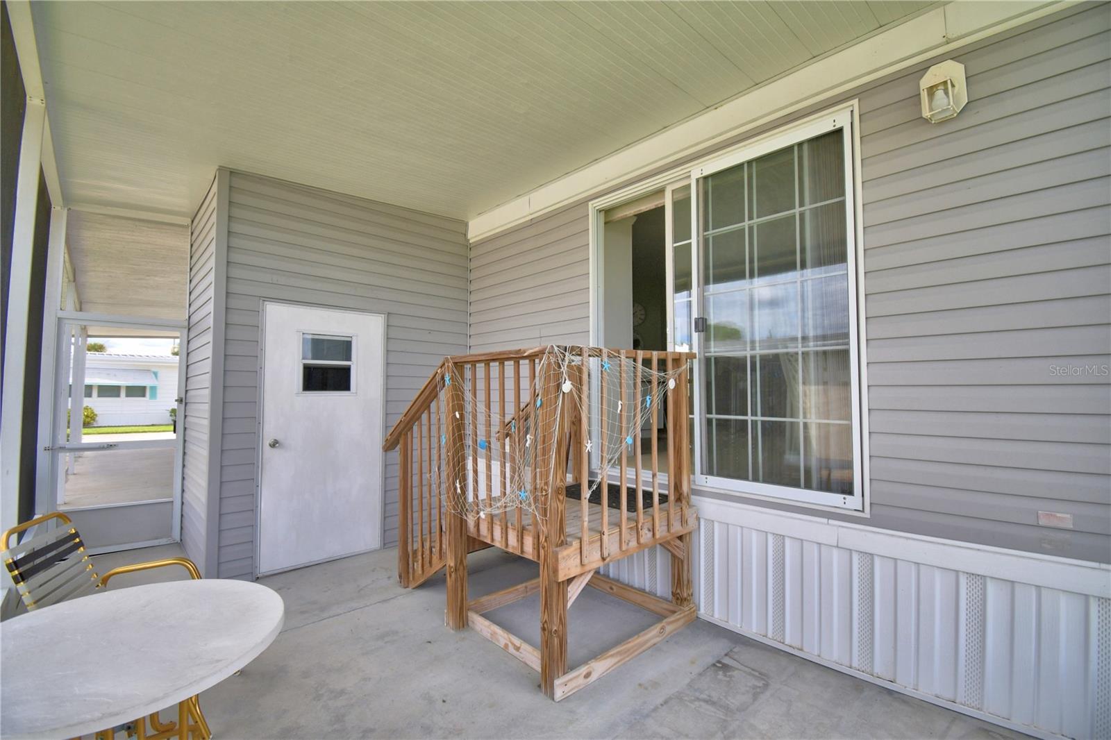 Image 41 of 56 For 492 Lakeside Ranch Circle