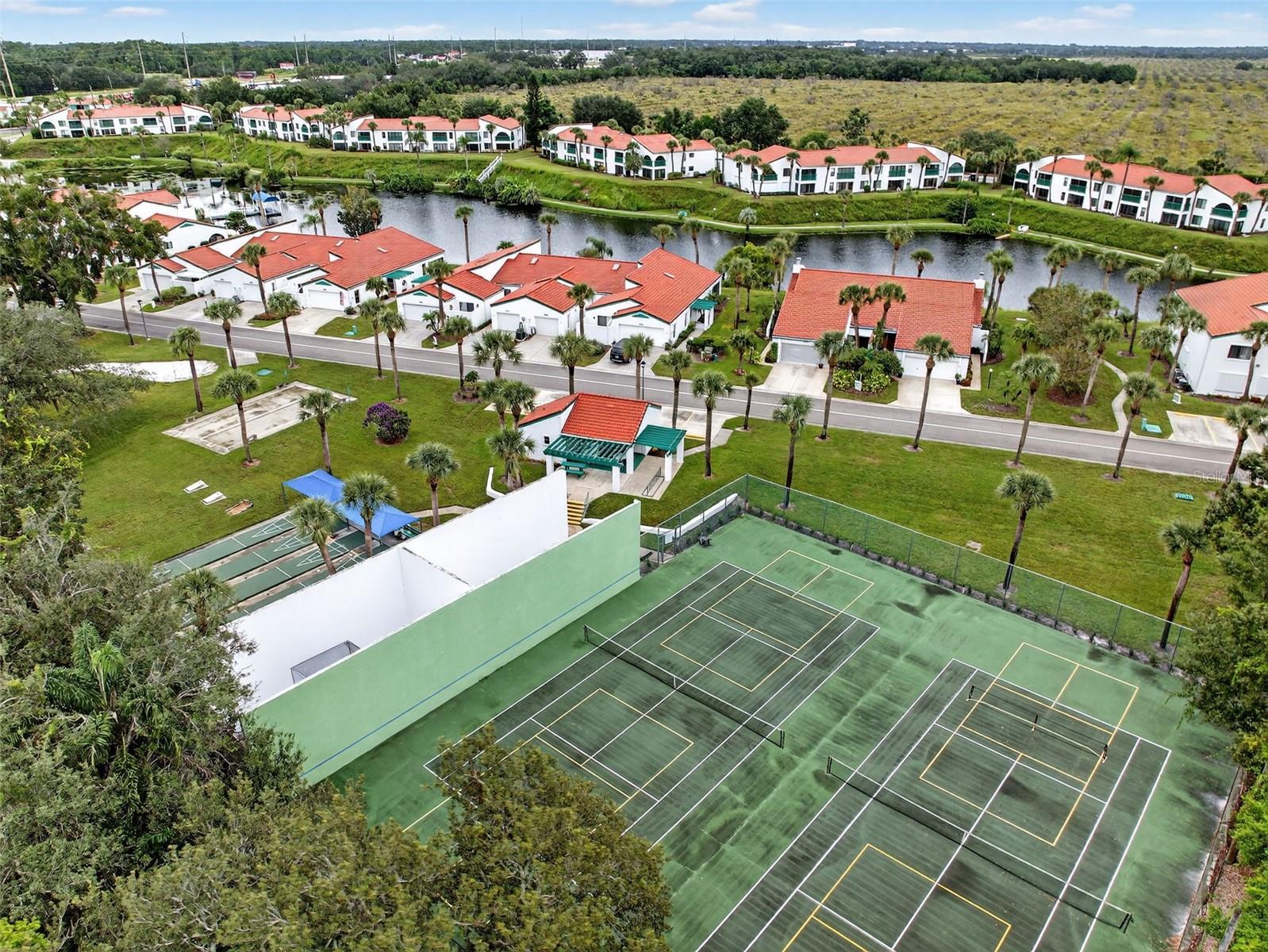 Image 32 of 40 For 4729 Casablanca C25