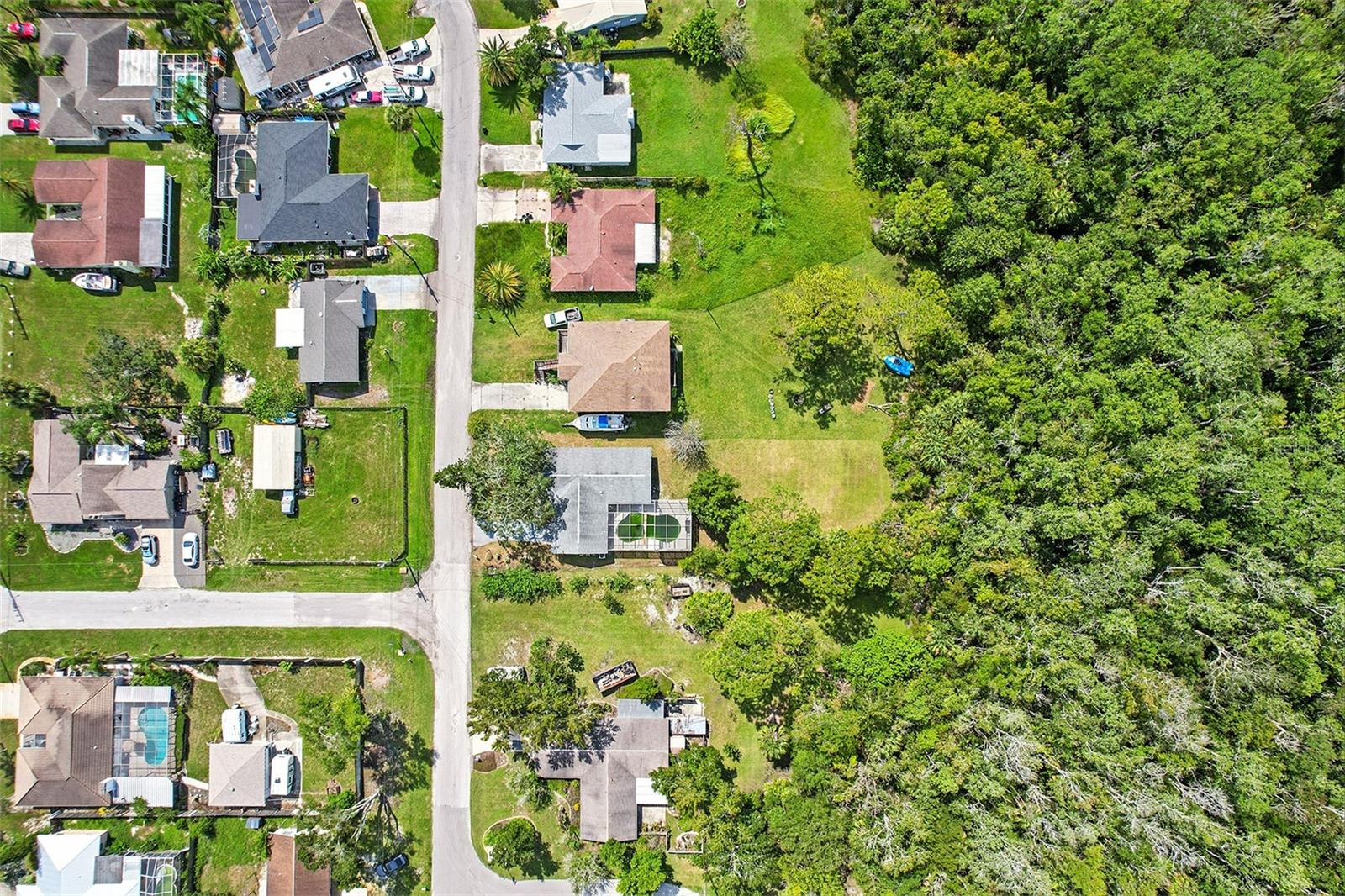 Image 13 of 41 For 8547 Horizon Lane
