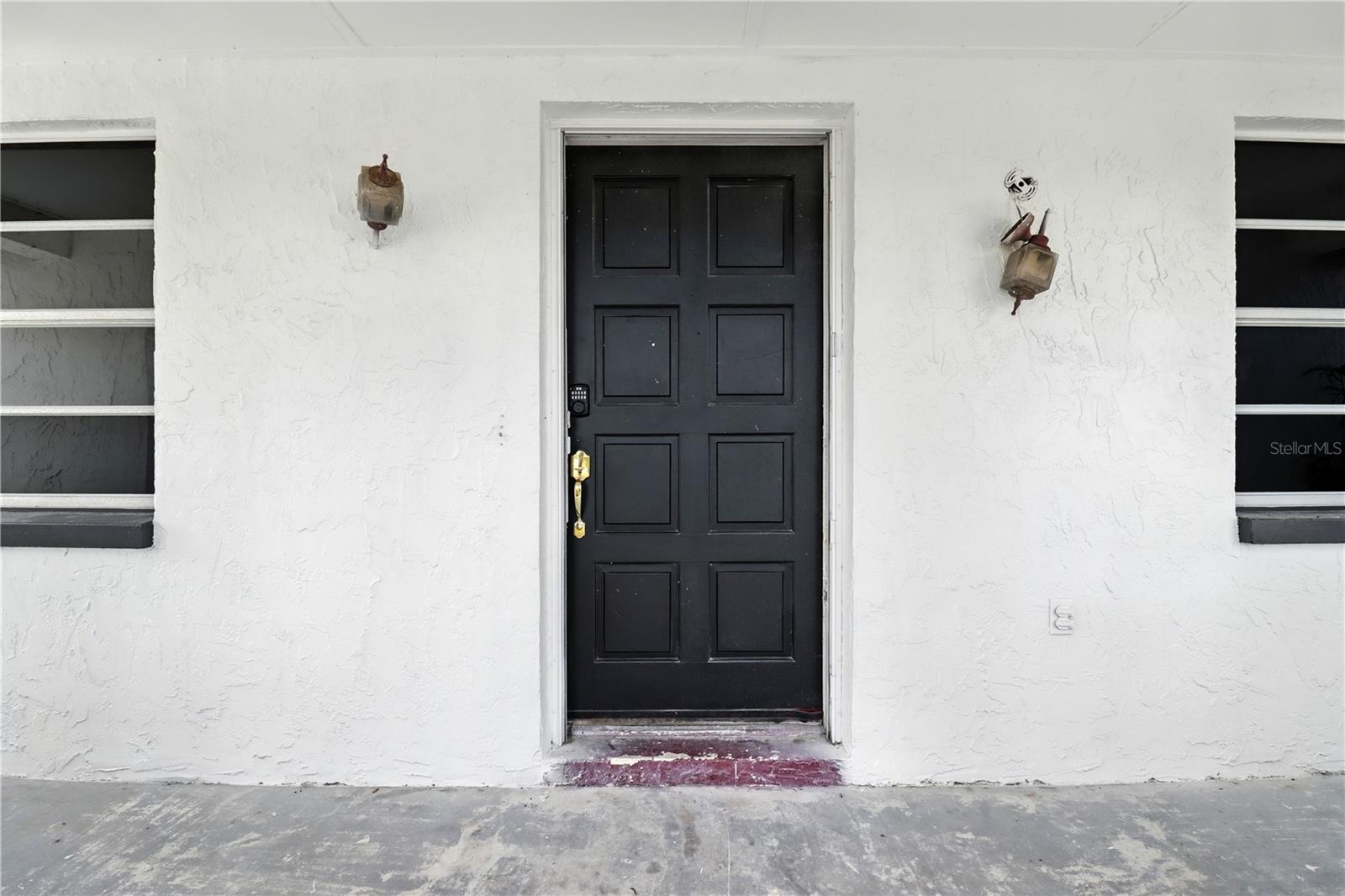 Image 14 of 41 For 8547 Horizon Lane