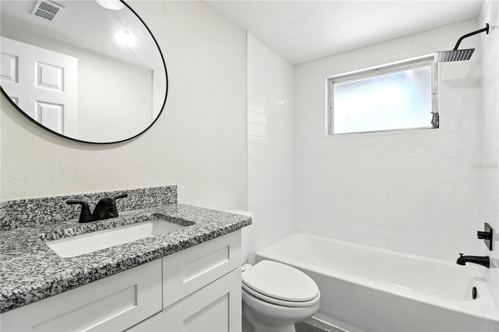 Image 27 of 41 For 8547 Horizon Lane