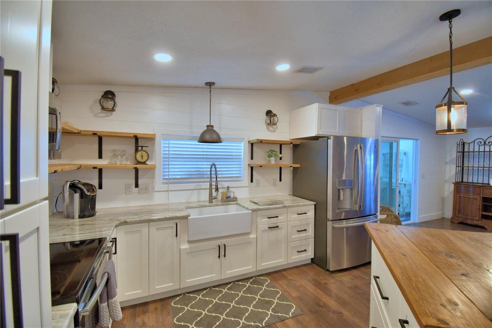 Image 10 of 43 For 117 Lake Hazel Drive Drive