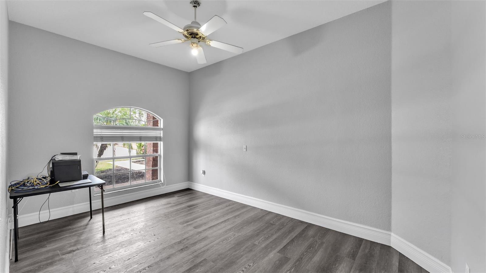 Image 22 of 39 For 7870 Ashford Drive