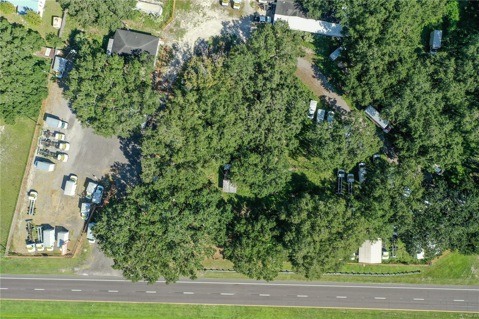 Image 36 of 39 For 1988 Us Highway 17 92