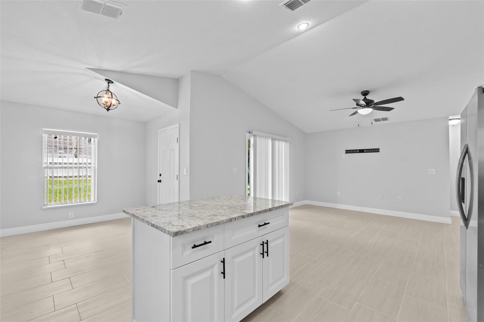 Image 19 of 59 For 319 Avenue A