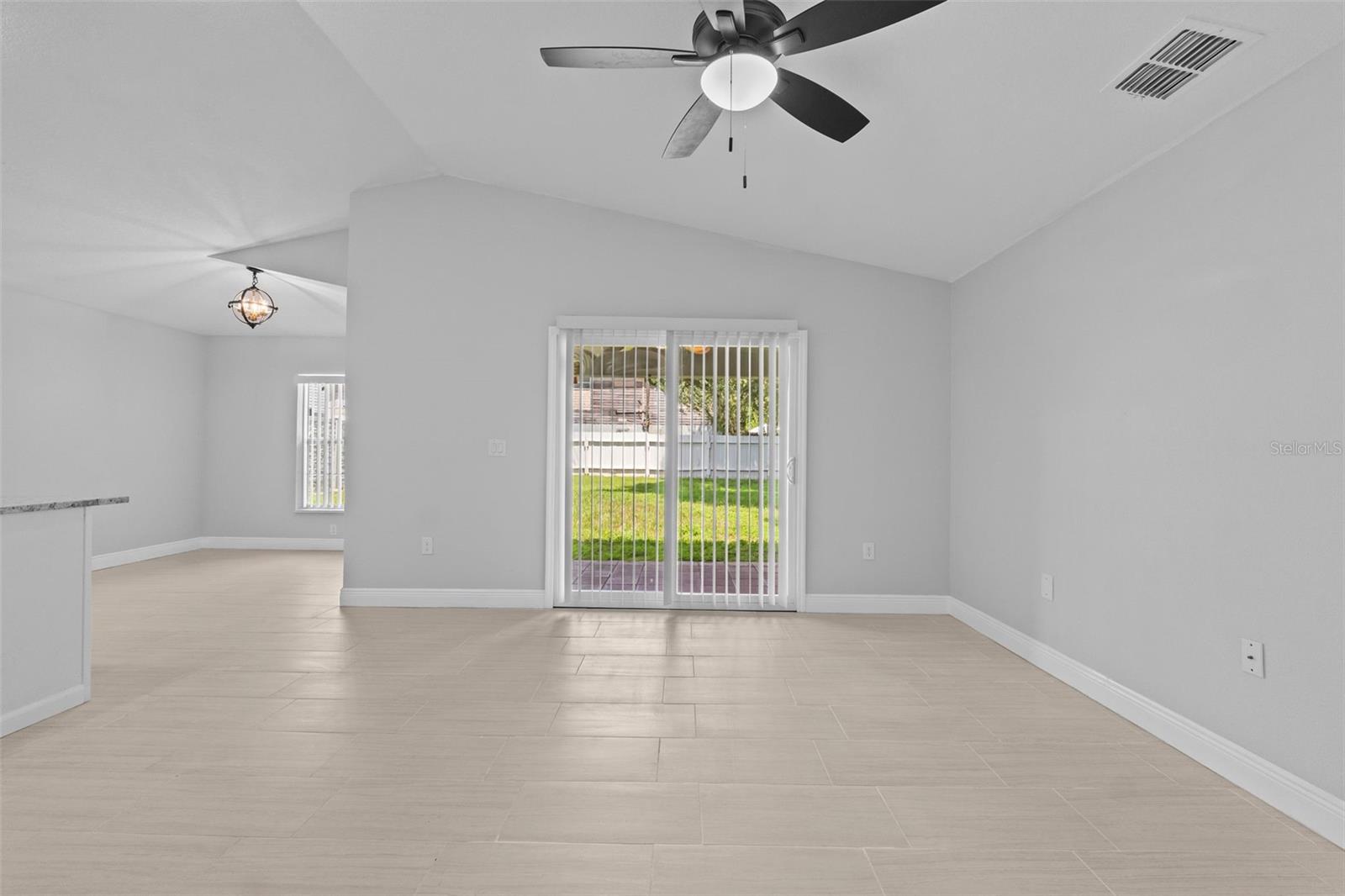 Image 7 of 59 For 319 Avenue A