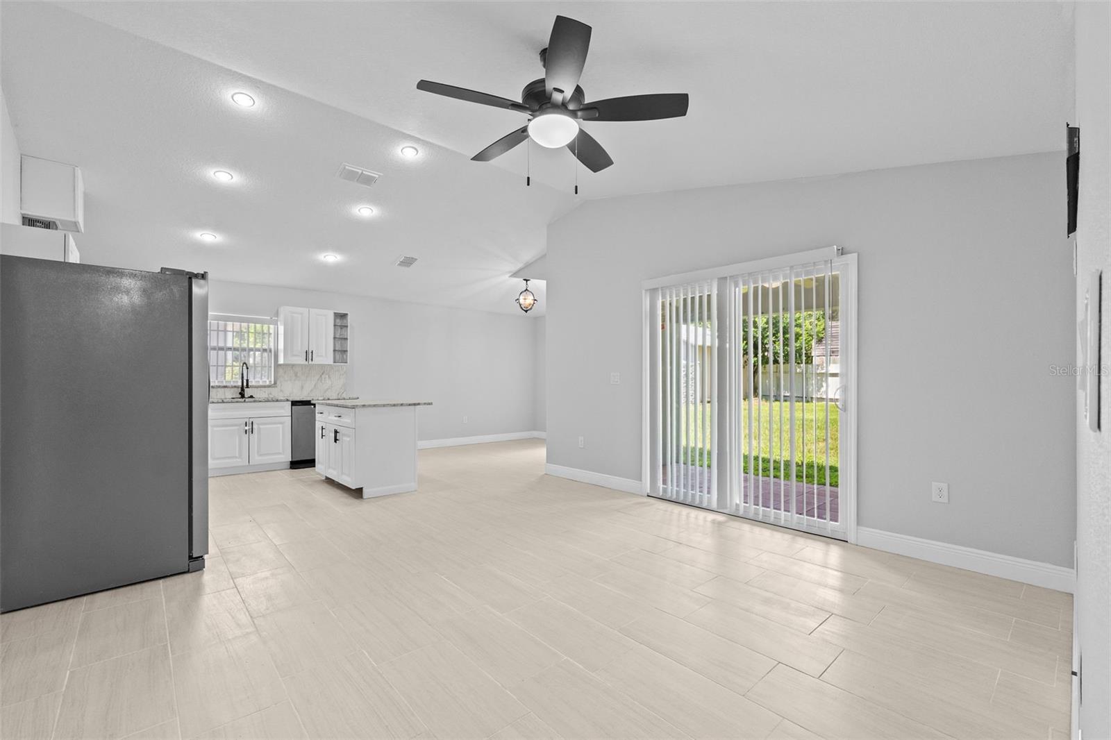Image 9 of 59 For 319 Avenue A