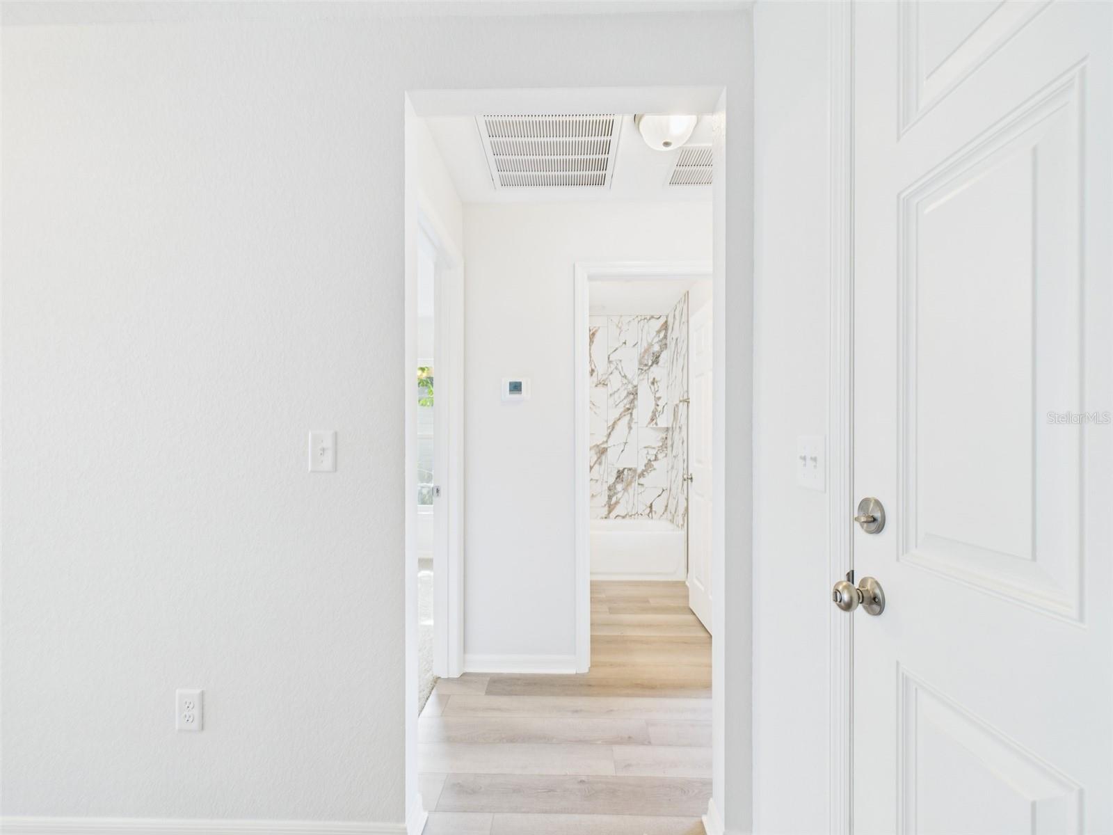 Image 19 of 57 For 816 13th Street W
