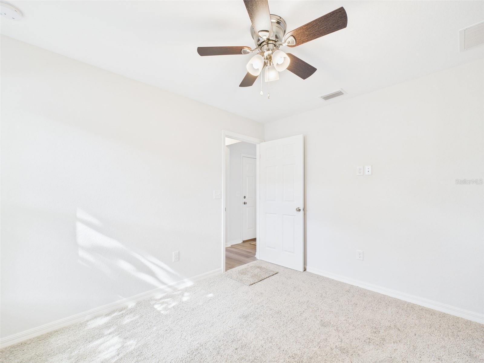 Image 33 of 57 For 816 13th Street W