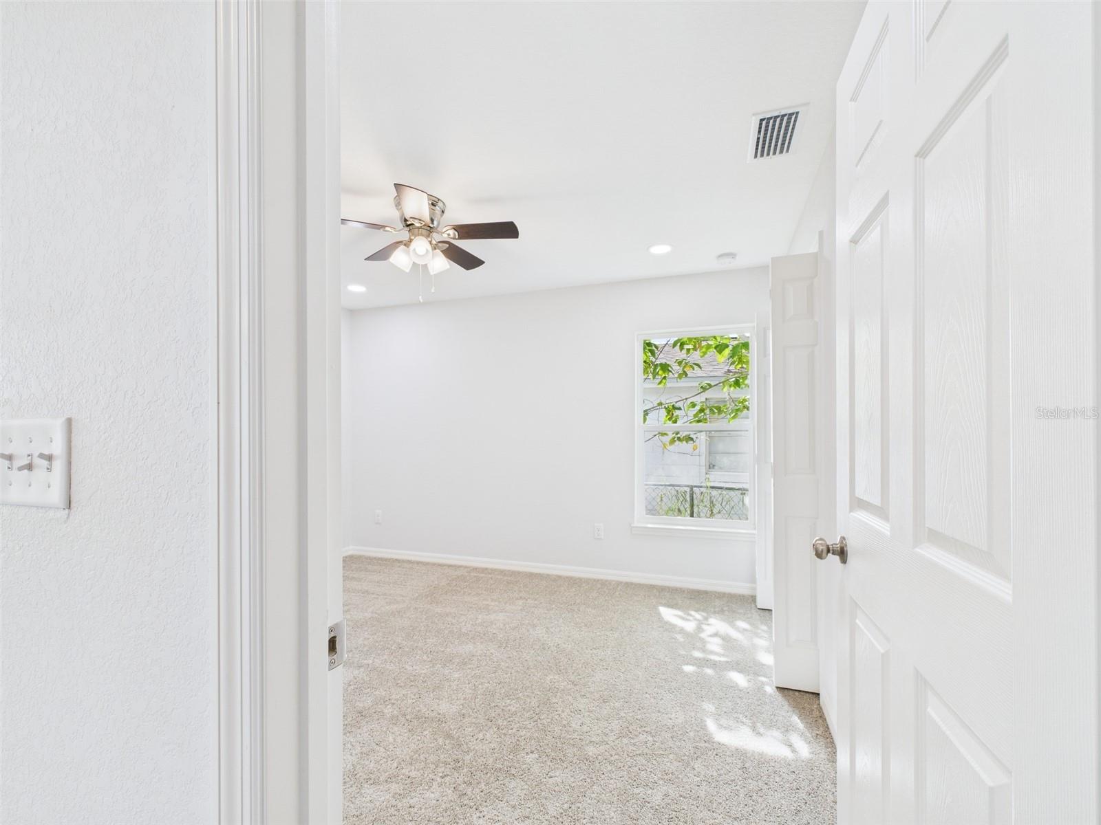 Image 36 of 57 For 816 13th Street W