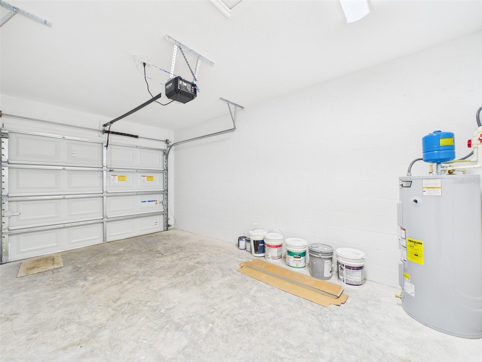Image 40 of 57 For 816 13th Street W