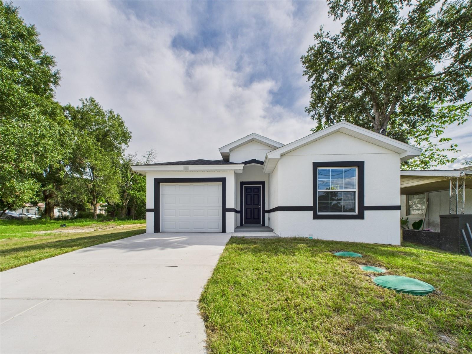 Image 52 of 57 For 816 13th Street W