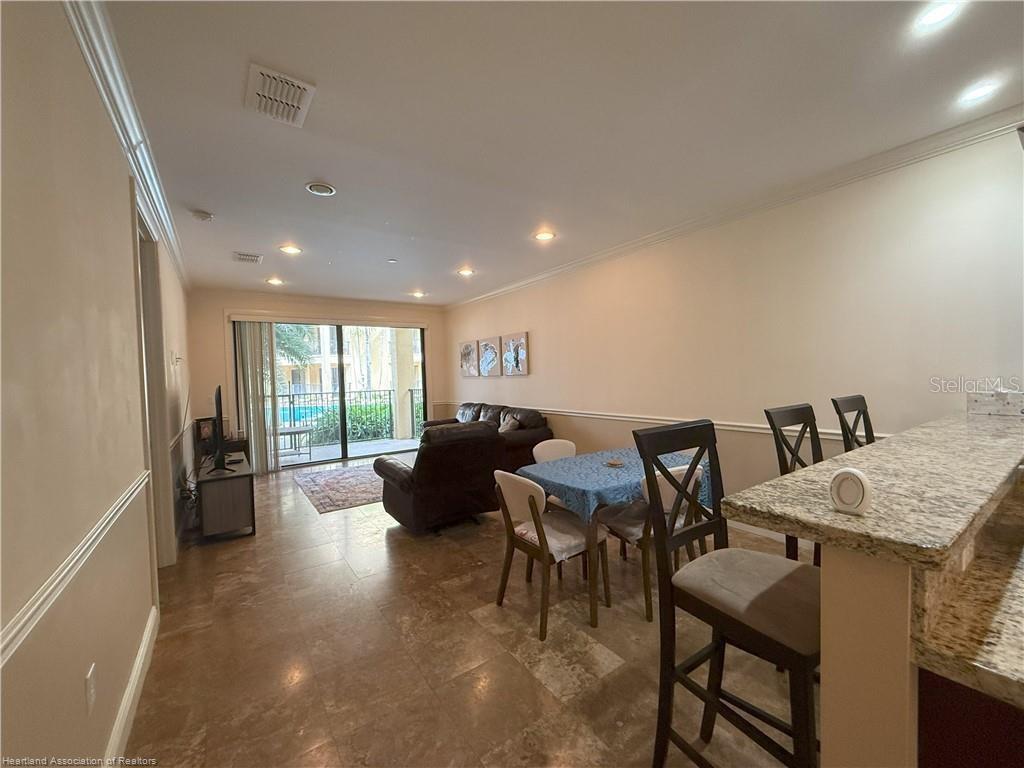 Image 23 of 49 For 2351 Lakeview Drive 115