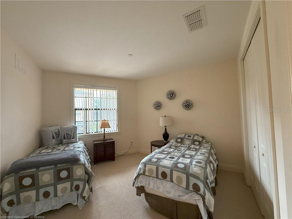 Image 25 of 49 For 2351 Lakeview Drive 115