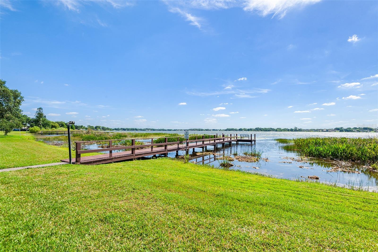 Image 4 of 28 For 2488 Hartridge Point Dr W
