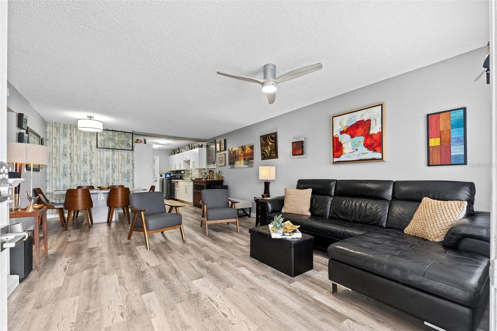 Image 4 of 50 For 249 Winter Ridge Boulevard