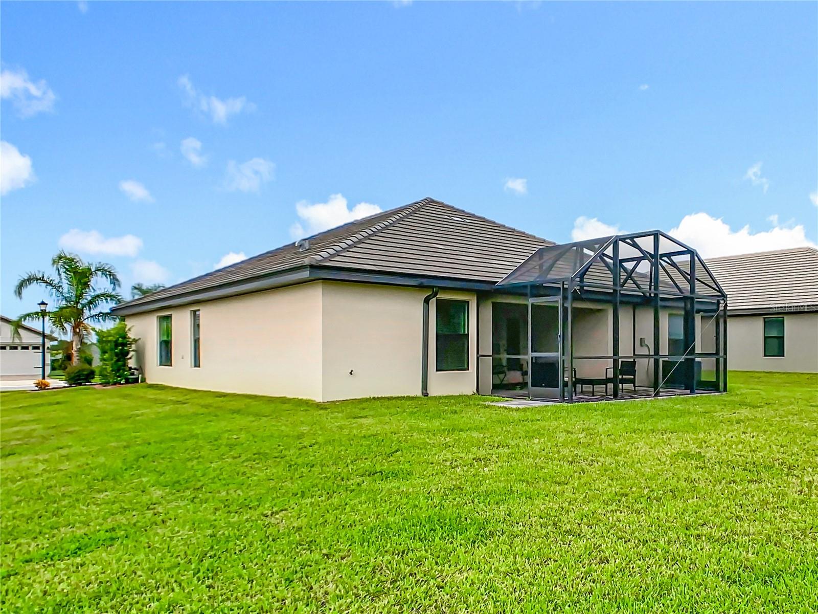 Image 4 of 67 For 5068 Tennessee Lake Drive